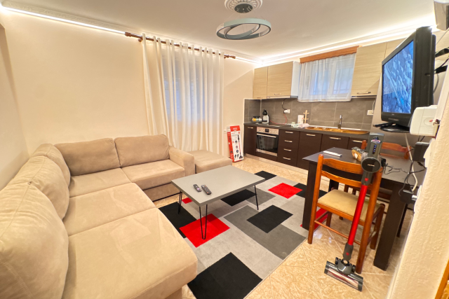 Apartment For Rent Saranda1